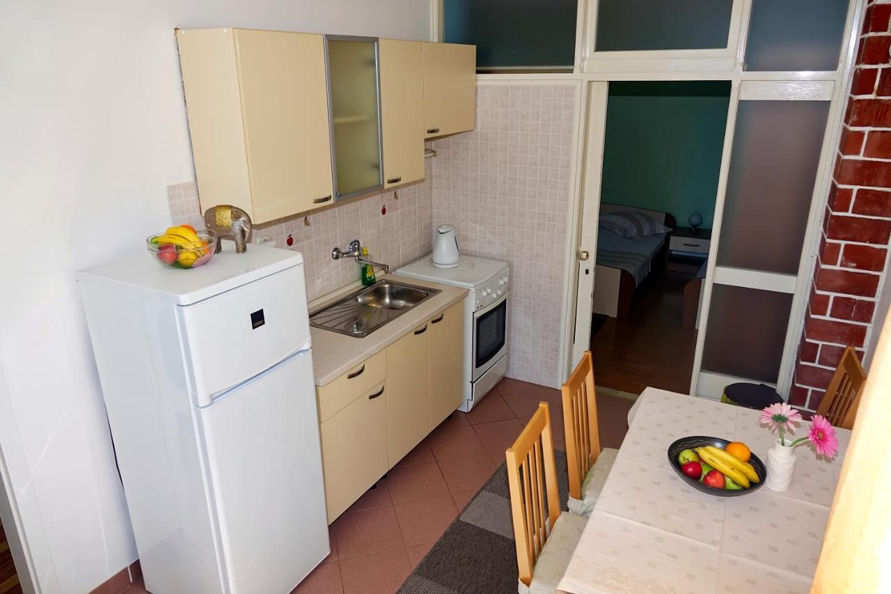 Ferienwohnung Roza Baška Voda Exterior foto