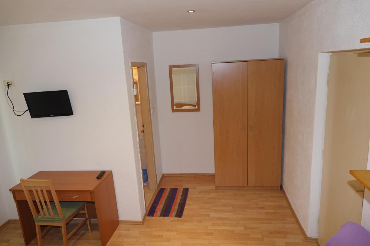 Ferienwohnung Roza Baška Voda Exterior foto